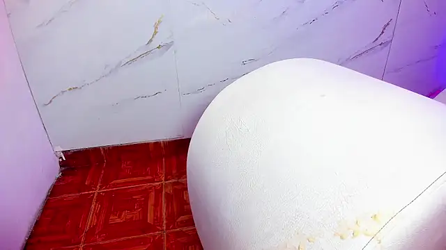 AmazingOrgasm webcam