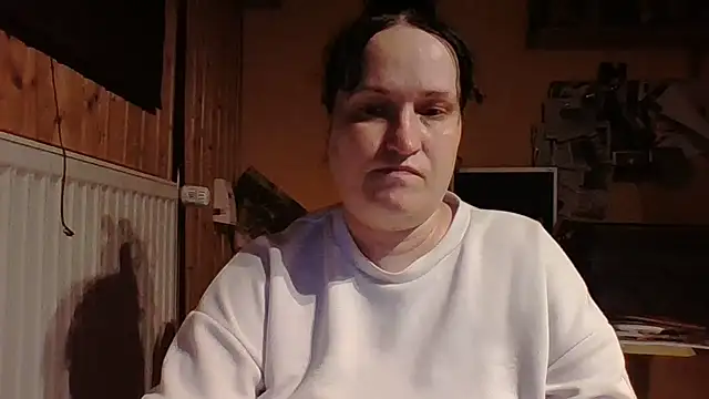 _squirty_cum_lady_ live cam on StripChat