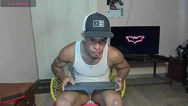 antonio_aguilarx webcam