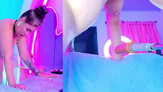 NathaxaLeans webcam