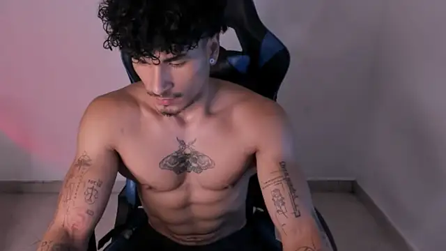 Thomas_Fit1 webcam