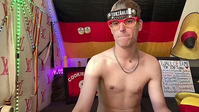 Cookieboy88 webcam
