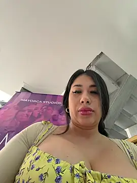 kiim_taaylor webcam