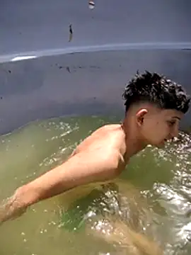 juan_hotcaliemte - Juan_Hotcaliemte's free webcam - UK Sex Cams