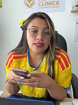 LIZ-06_ webcam
