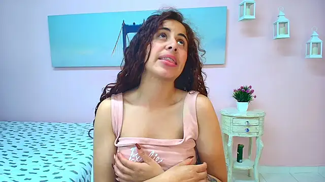 scarlett_clyde webcam