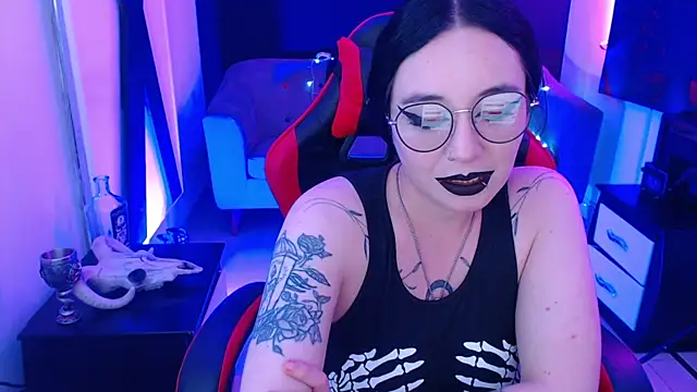 Nyxnocturne webcam