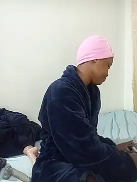 DarkPearl_20 webcam