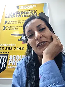 ALEJANDRA__28 webcam