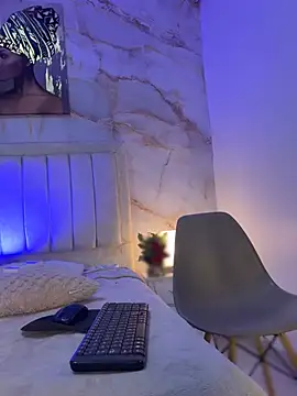 Iris_Rose1 webcam