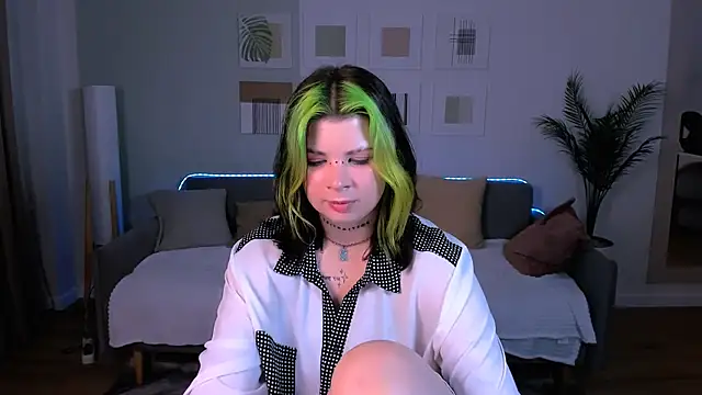 AliceSpencery webcam
