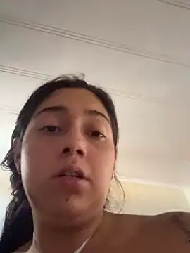 MiaSweet127 webcam