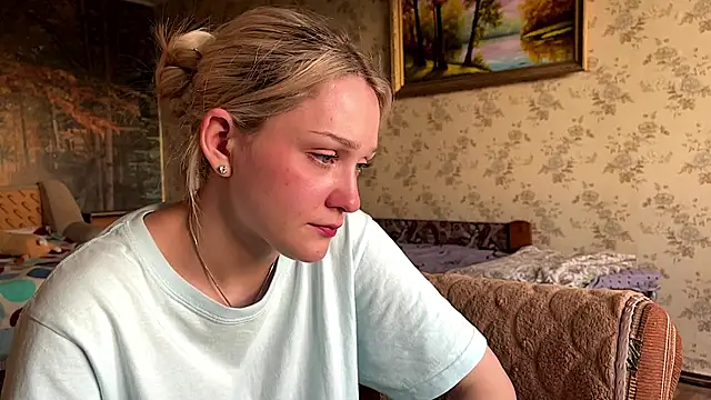 AlisiaStreitmatter live cam on StripChat