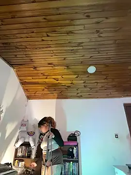 NikkiNix webcam
