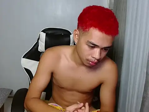 curlyasian_njxx webcam