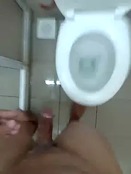 miaelyuri webcam