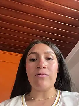 Alyha_cortes_ webcam