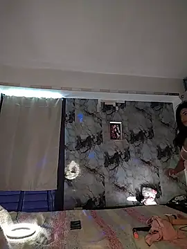 SaharQamar webcam