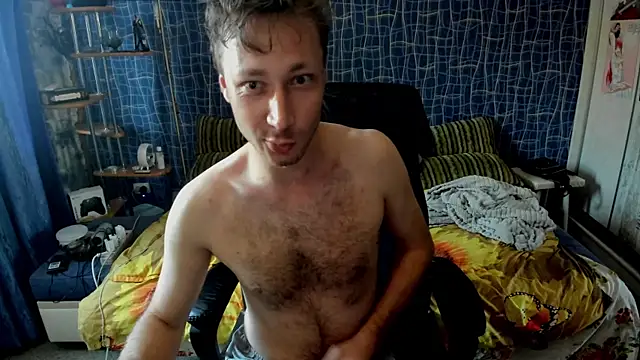 CuteBoy228 webcam