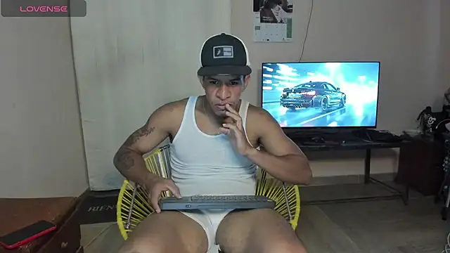 antonio_aguilarx webcam
