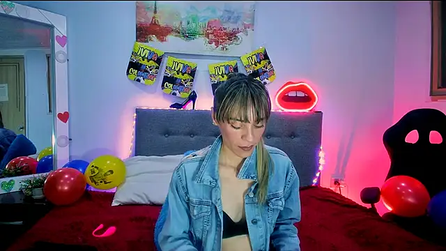 Lorena_sweet33 webcam