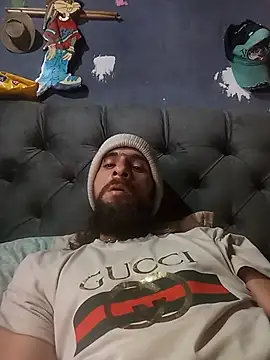 hairy_mannn webcam