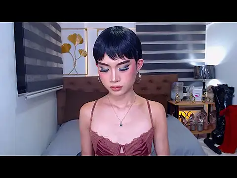 JuicyCockThea webcam