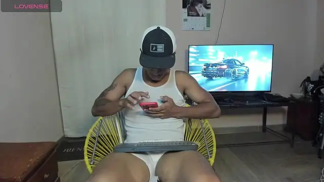 antonio_aguilarx webcam