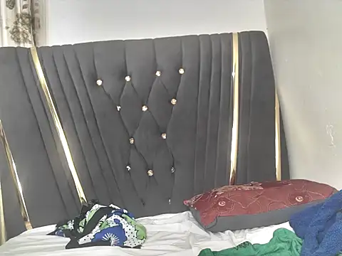 sexyleah25