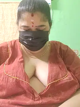 tamilthanushri webcam