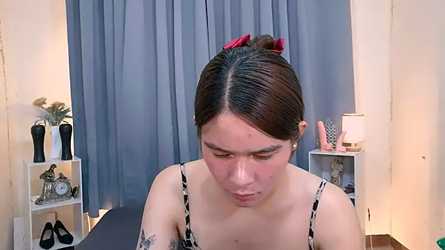 Mimi_Mckinley webcam