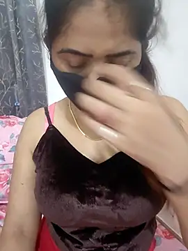 Aarti909090 webcam