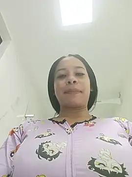 MaraOwen_ webcam