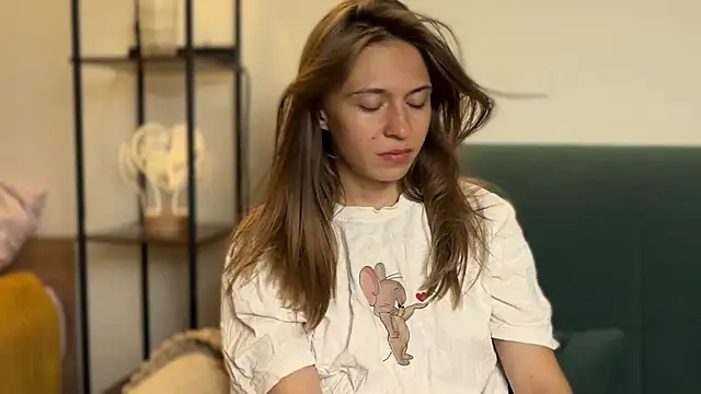 LovelyKatea webcam