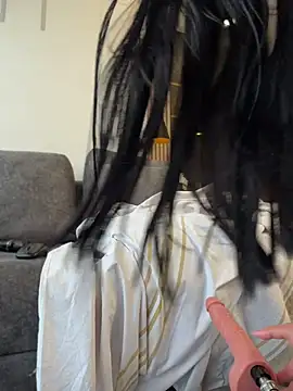 emily-Hornyy webcam