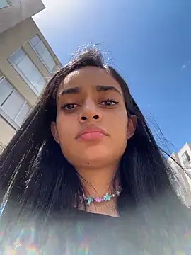 leilani_X webcam