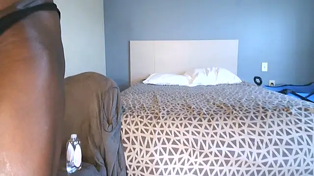 bobbiebone1@xh webcam