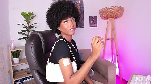 NaomiSaenz_