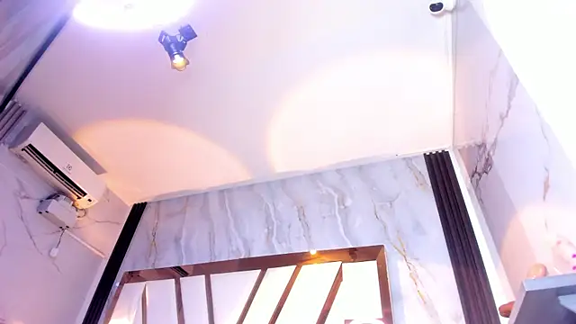lola_hornei