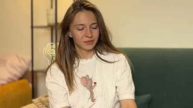 LovelyKatea webcam
