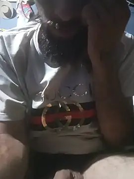 hairy_mannn webcam