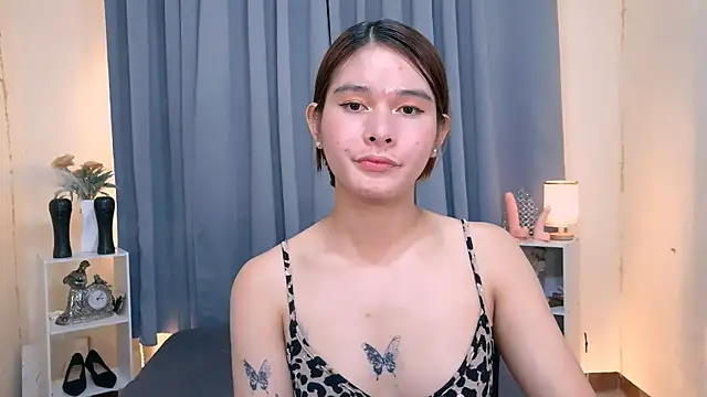 Mimi_Mckinley webcam