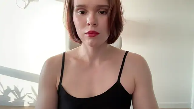 stacyluxxe webcam