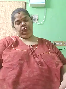tamilthanushri webcam