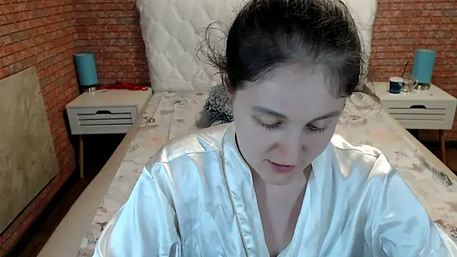 Holliy_Cooper webcam