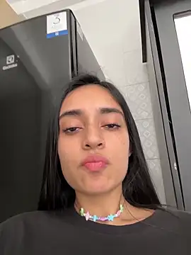 leilani_X webcam