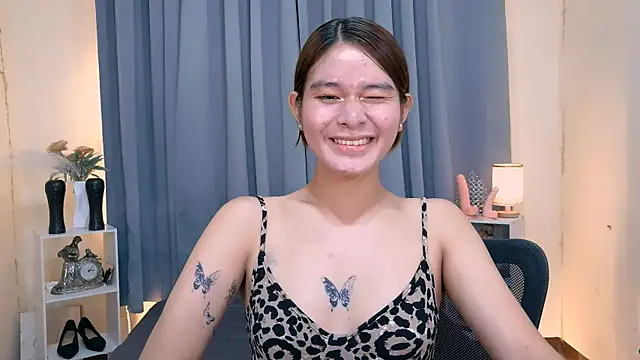 mimi_mckinley (T teen) - hi sexy