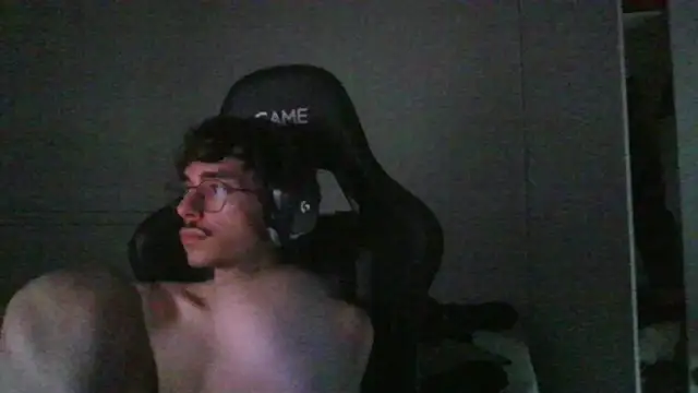gabrielNovin17cm webcam