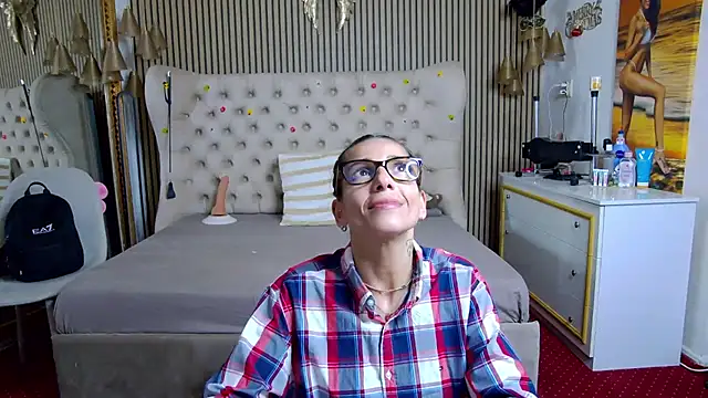 PlayfulShow webcam