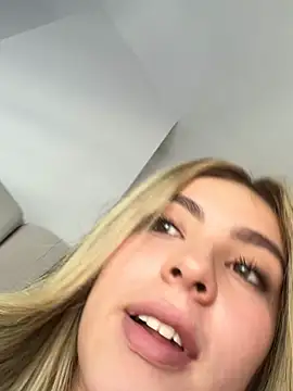 Cloee_Rainbow1